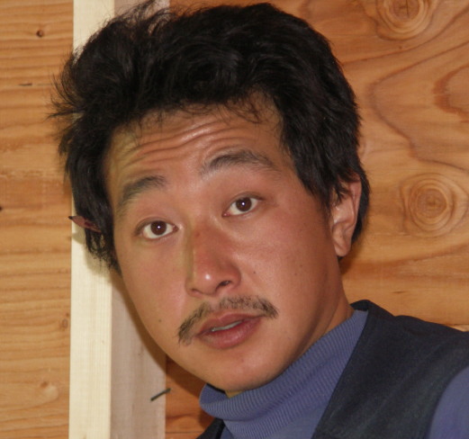 藤崎　剛